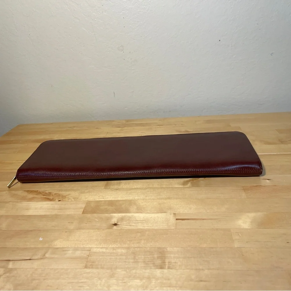 Red Envelope Tie Traveling Burgundy Leather Case